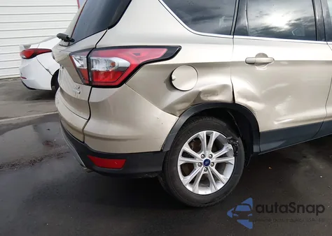 2018 Ford Escape Se z USA, uszkodzony, nr VIN 1FMCU0GD2JUC61498